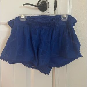 THE CUTEST LULULEMON SHORTS!!